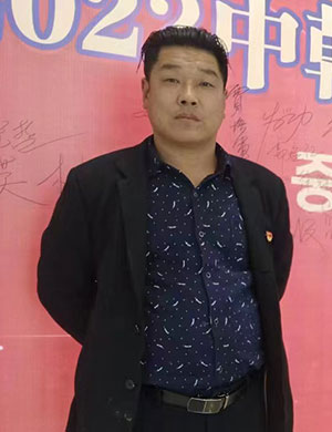 宫少军