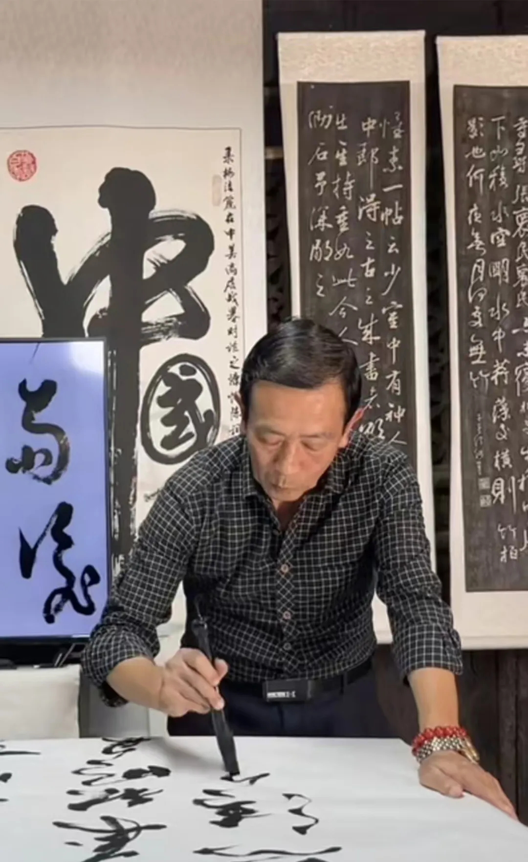 前沿探索者邓永广：为中国文化注入磅礴力量 https://baijiahao.baidu.com/s?id=1855995767798555358