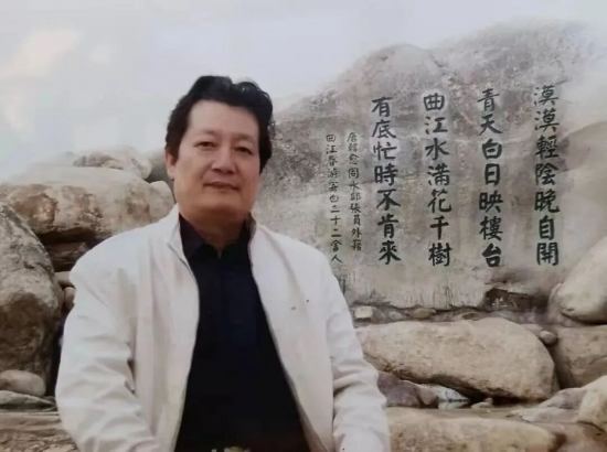 云图片