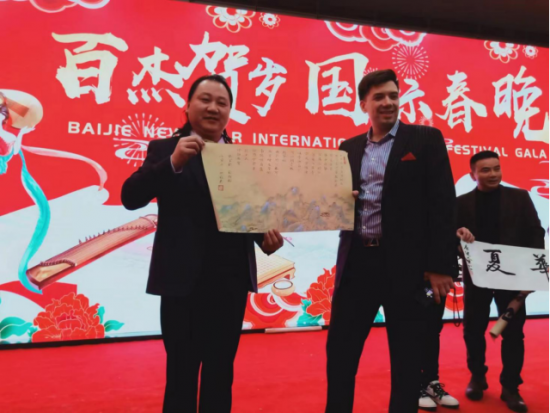云图片