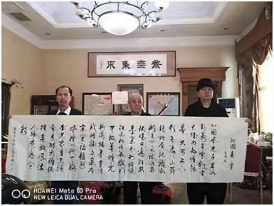 云图片